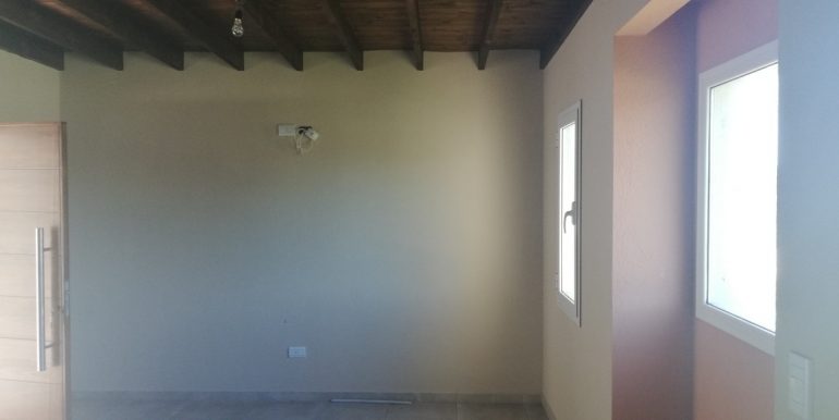 casa-en-venta-en-mar-azul-a-100-metros-del-mar-dueno-D_NQ_NP_680482-MLA28700509914_112018-F